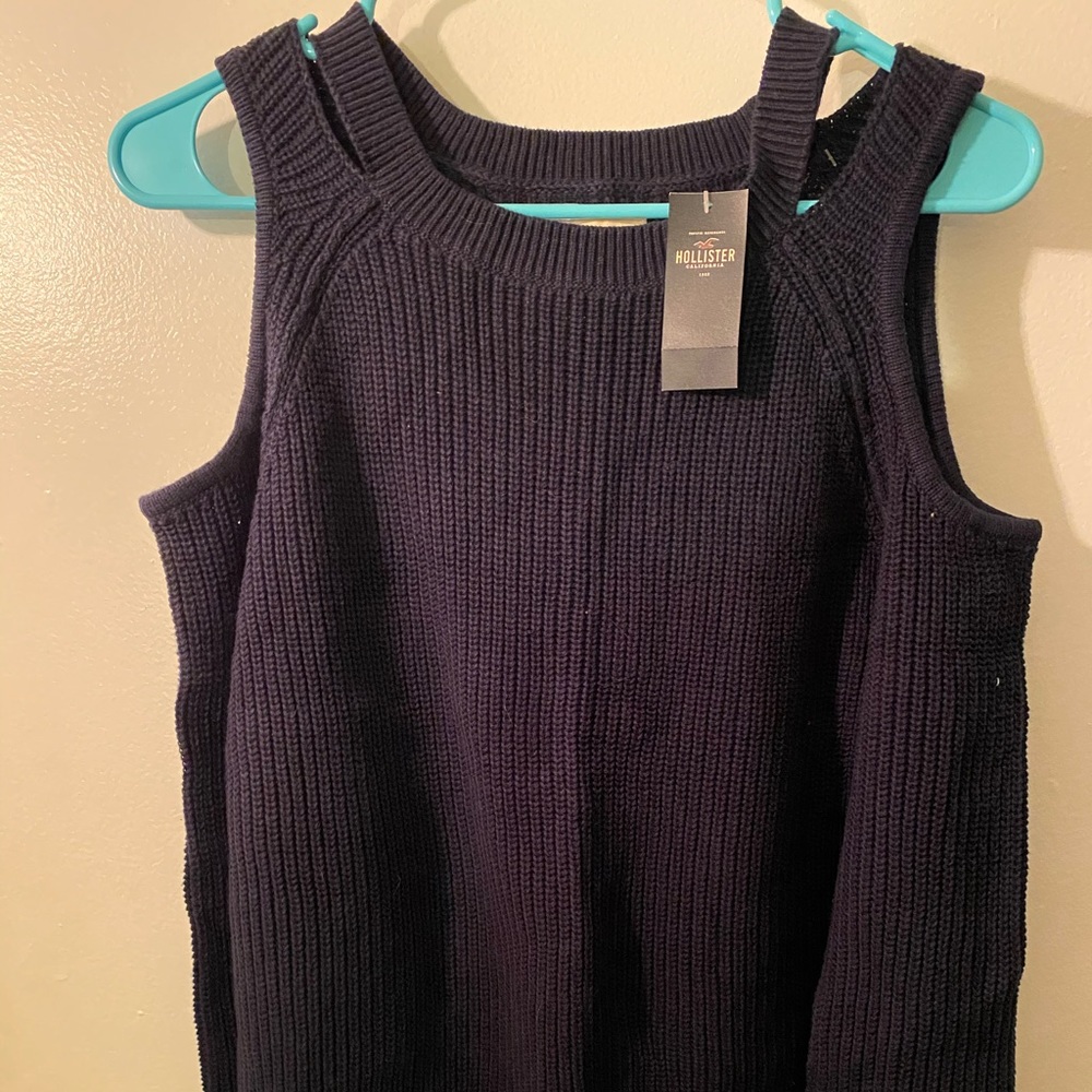 Navy blue cut out long sleeve